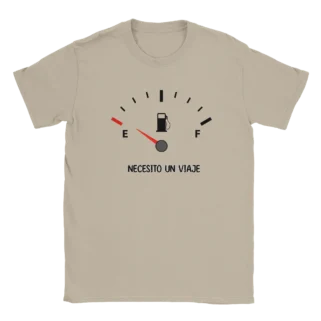 Camiseta "Necesito un viaje gasolina negro" beige