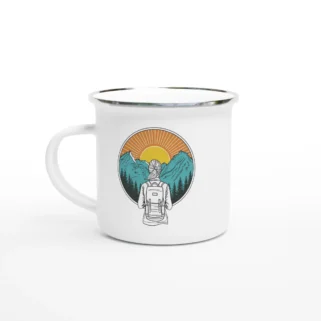 Taza esmaltada "Mujer senderista"